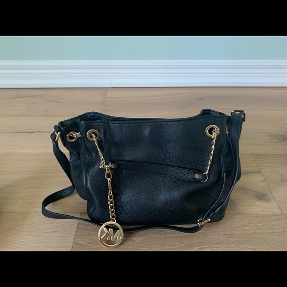 Black leather Michael Kors Shoulder Bag - Picture 4 of 9